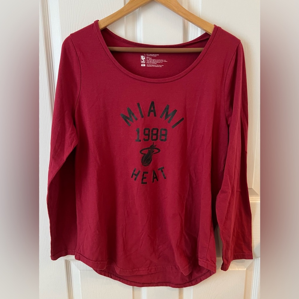 Miami Heat NBA Women's Long Sleeve Soft Cotton Blend T-Shirt Size XL